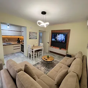 Downtown Deluxe Apartment Shkodra